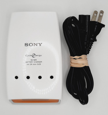 Sony Cycle Energy BCG-34HRMF Ni-MH Battery Charger For AA & AAA, Tested Working