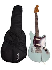 SQUIER Classic Vibe 60s Mustang Safe packing!
