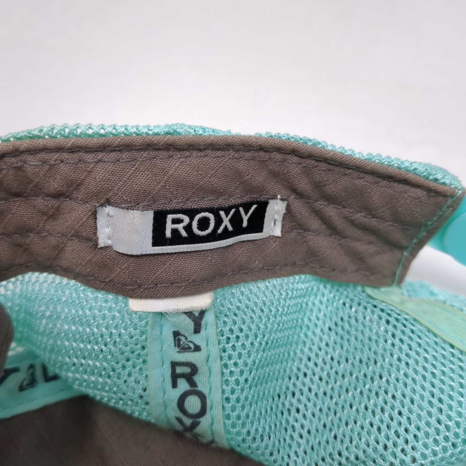 Roxy Snapback Trucker Hat Multi One Size Adjustab… - image 9