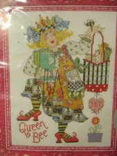 Alma Lynne QUEEN BEE Cross Stitch Kit 7.75 x 10.5" Bucilla 2010 Eclectic #45615