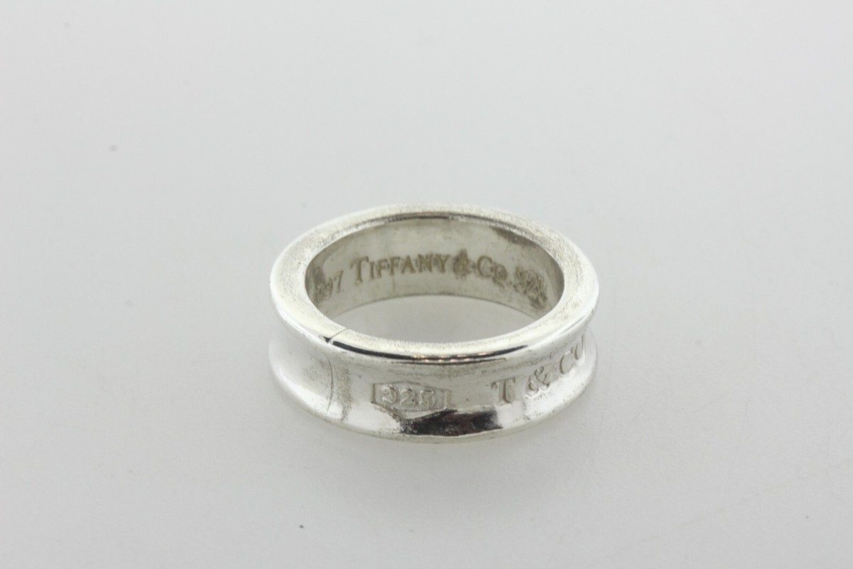 Tiffany & Co. Sterling Silver 925 1837 Thick Narrow Concave Tiffany & Co. Sterling Silver 925 1837 Thick Narrow Concave