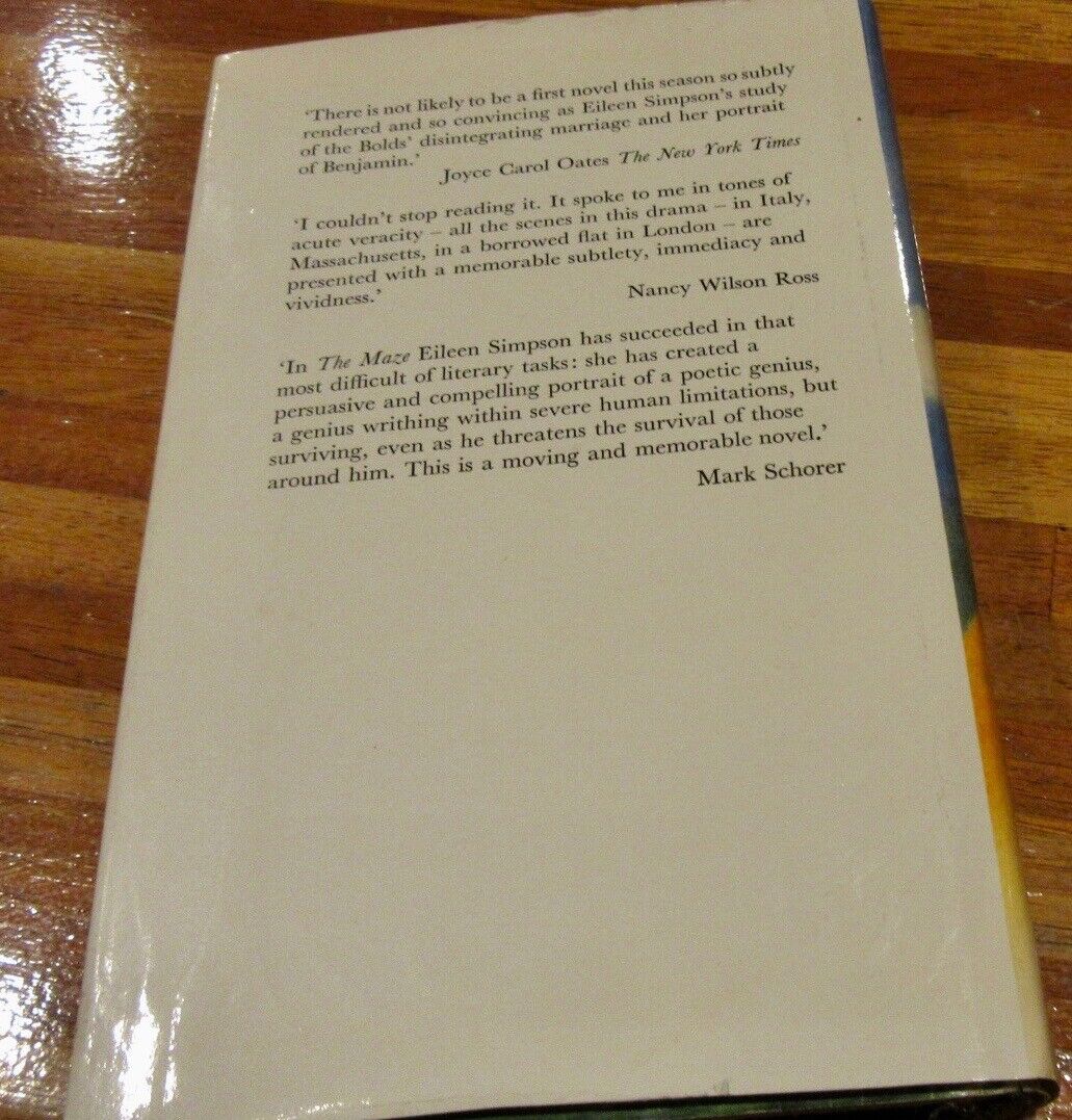 Foto 11 di 12