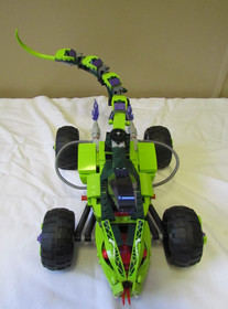 LEGO NINJAGO: Fangpyre Truck Ambush (9445) - snowmobile - Fangdam Mini