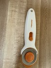 Fiskars 45mm Rotary Cutter; Used But Excellent Condition. — photo 2