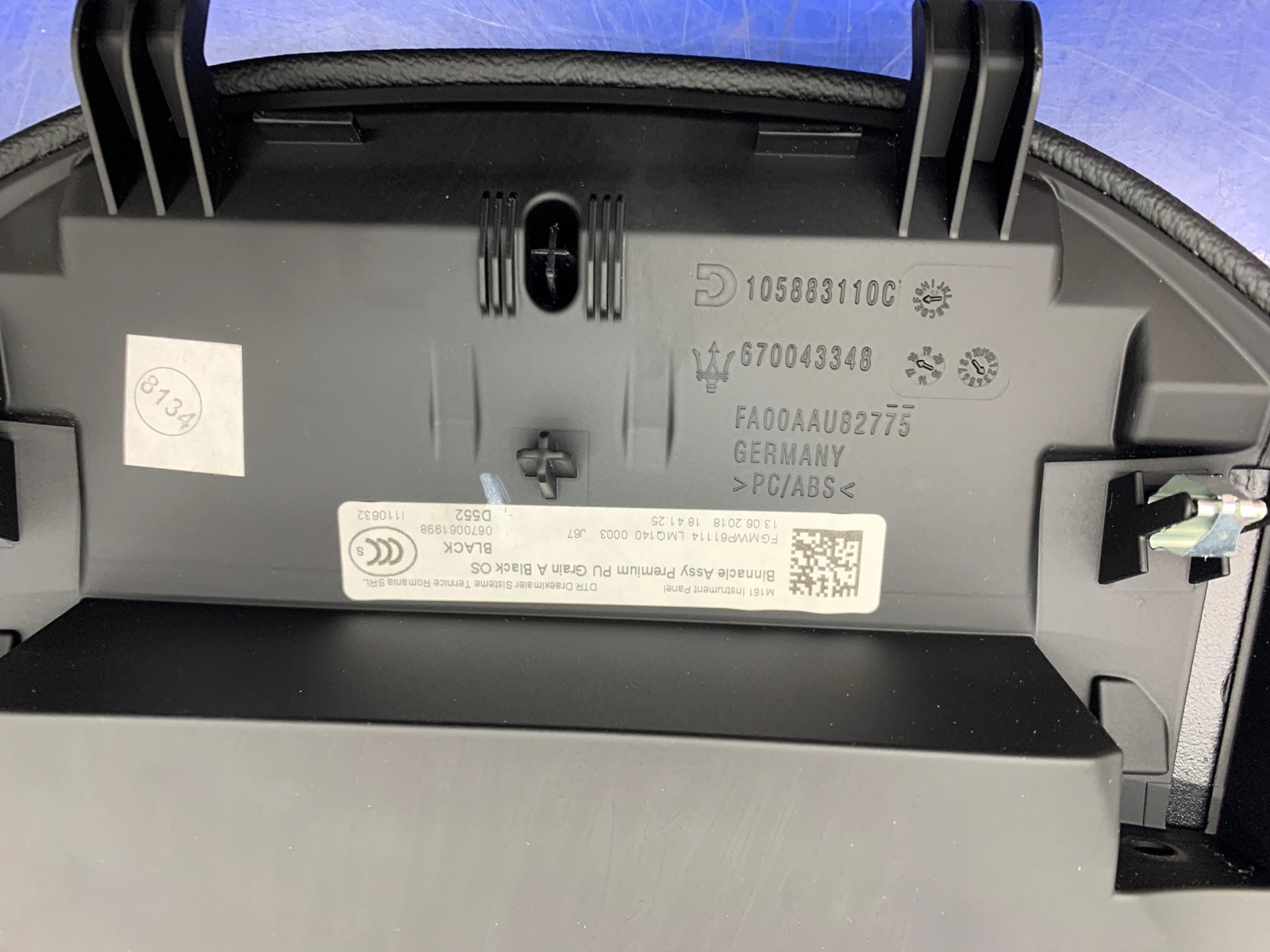 2017 - 2020 MASERATI LEVANTE OEM UPPER SPEEDOMETER TRIM PANEL COVER 670043348