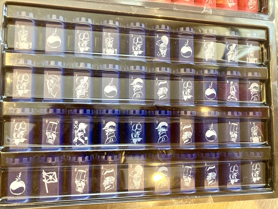 STRATEGO Battlefield Game Pieces NEW COMPLETE 40 Blue 40 Red Instruction Rules - Image 3 of 4