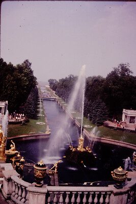 AUG 1983  Grand Cascade Fountain Russia Kodachrome Slide Ref A191