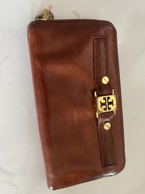 VINTAGE Tory Burch Distressed Brown Leather Full Zip Wallet