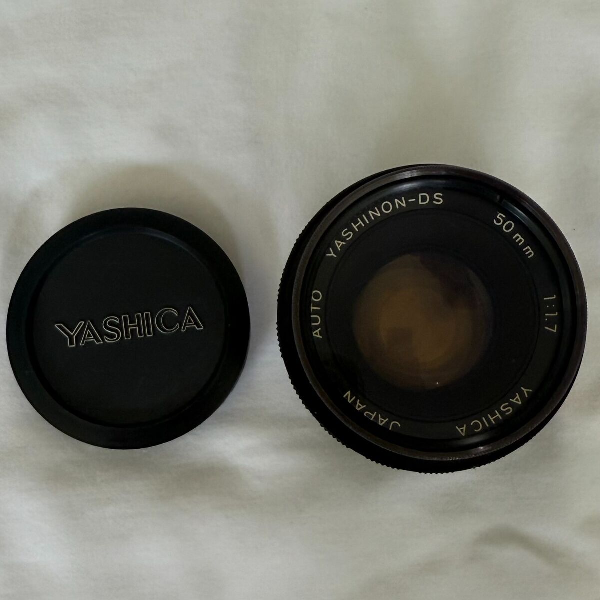 Yashica Auto Yashinon-DS 50mm f1.7 M42 SCREW Mount Lens Yashica Auto Yashinon-DS 50mm f1.7 M42 SCREW Mount Lens
