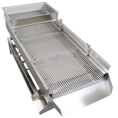 Long Strip Screen Mesh Electric Linear Vibrating Screen with 6mm Screen 110V