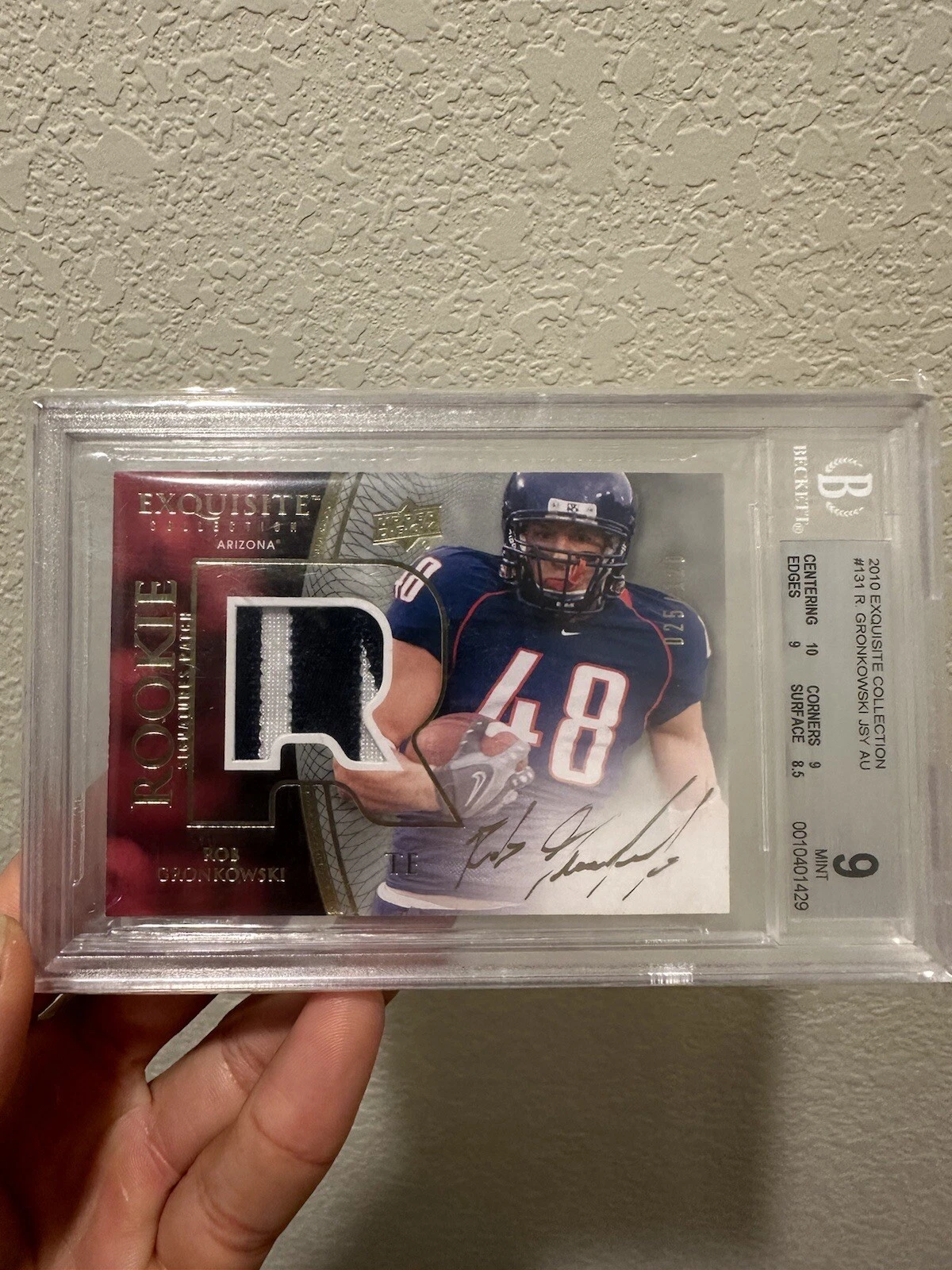 Rob Gronkowski UD Exquisite Collection #131 Signature Patch