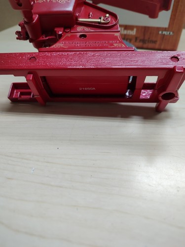 ERTL, New Holland 100th Anniversary Engine, Die-Cast Metal, #321DO 1/8 Scale  - Picture 7 of 13