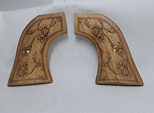 Ruger Wrangler Grips in Walnut with Flowers carving