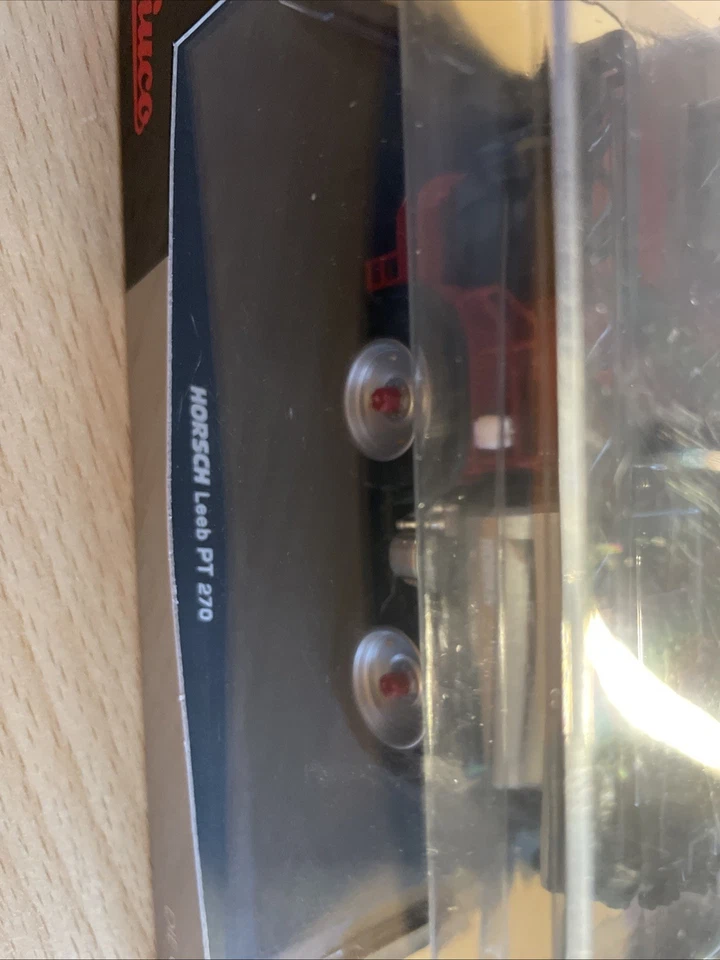 Schuco 1:87 452594400 Mähdrescher John Deere T 670 Horsch Leeb PT270 - Bild 3 von 4