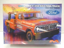 Moebius #2598 1972 Ford F-350 4X4 Tow Truck High Side Ver. 1/25 Scale Model Kit