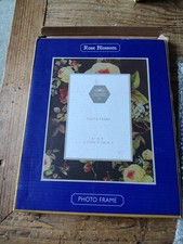 Lesser & Pavey the Leonardo Collection Rose Blossom Glass Photo Frame 5x7 Inches