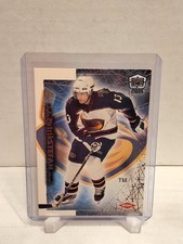 1999-00 Pacific Dynagon Ice 2000 Rookie Patrik Stefan Card #6. rookie card picture