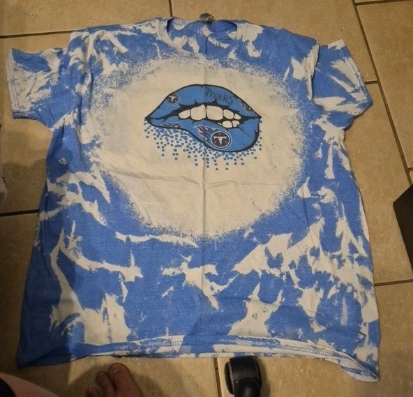 Size 2X blue Tennessee Titans Derrick Henry #22 t-shirt Lips 
