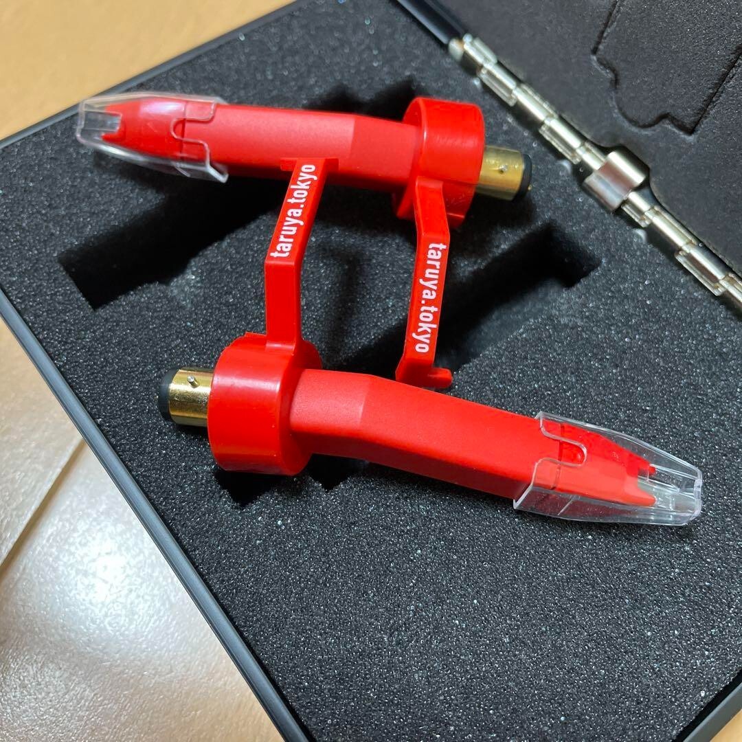 Taruya TW-01-M Red 2 Cartridges & 2 Needles Carrying Case DJ Play