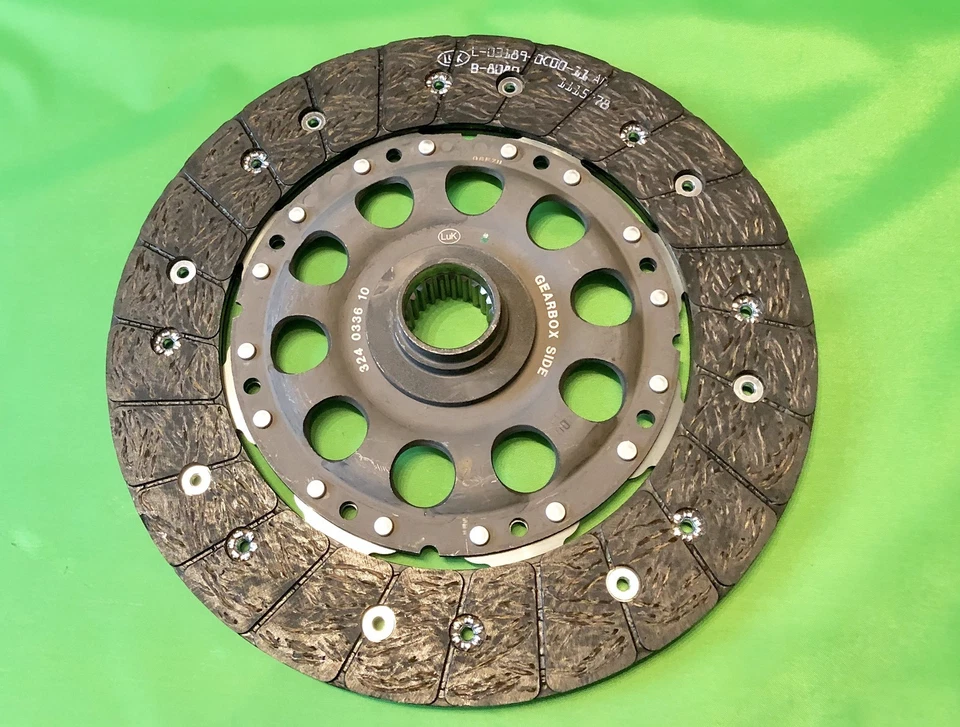 Embrague motor BMW E60 E85 E90 325xi 330 328xi 525xi 530 528xi X3 N52 21207626561 Foto 2 de 3