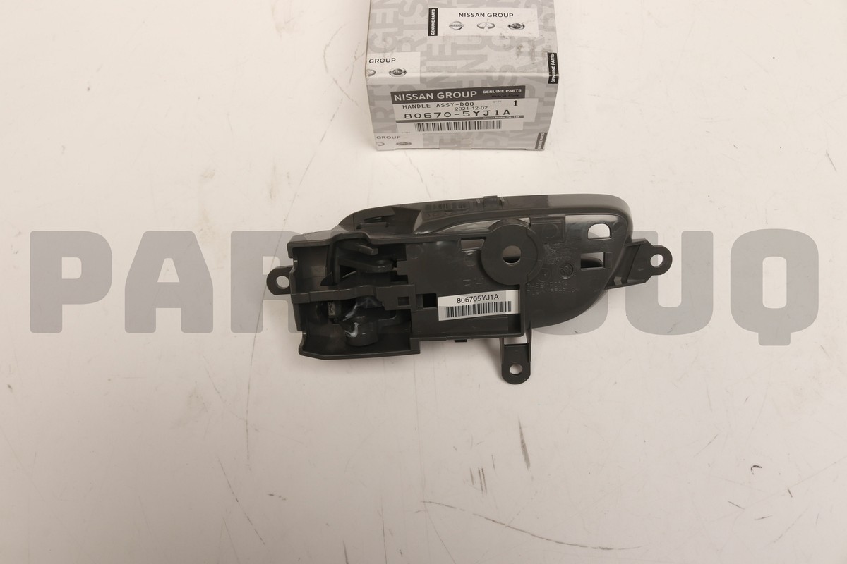 806705YJ1A Genuine Nissan HANDLE DOOR INSIDE RH 80670-5YJ1A | eBay
