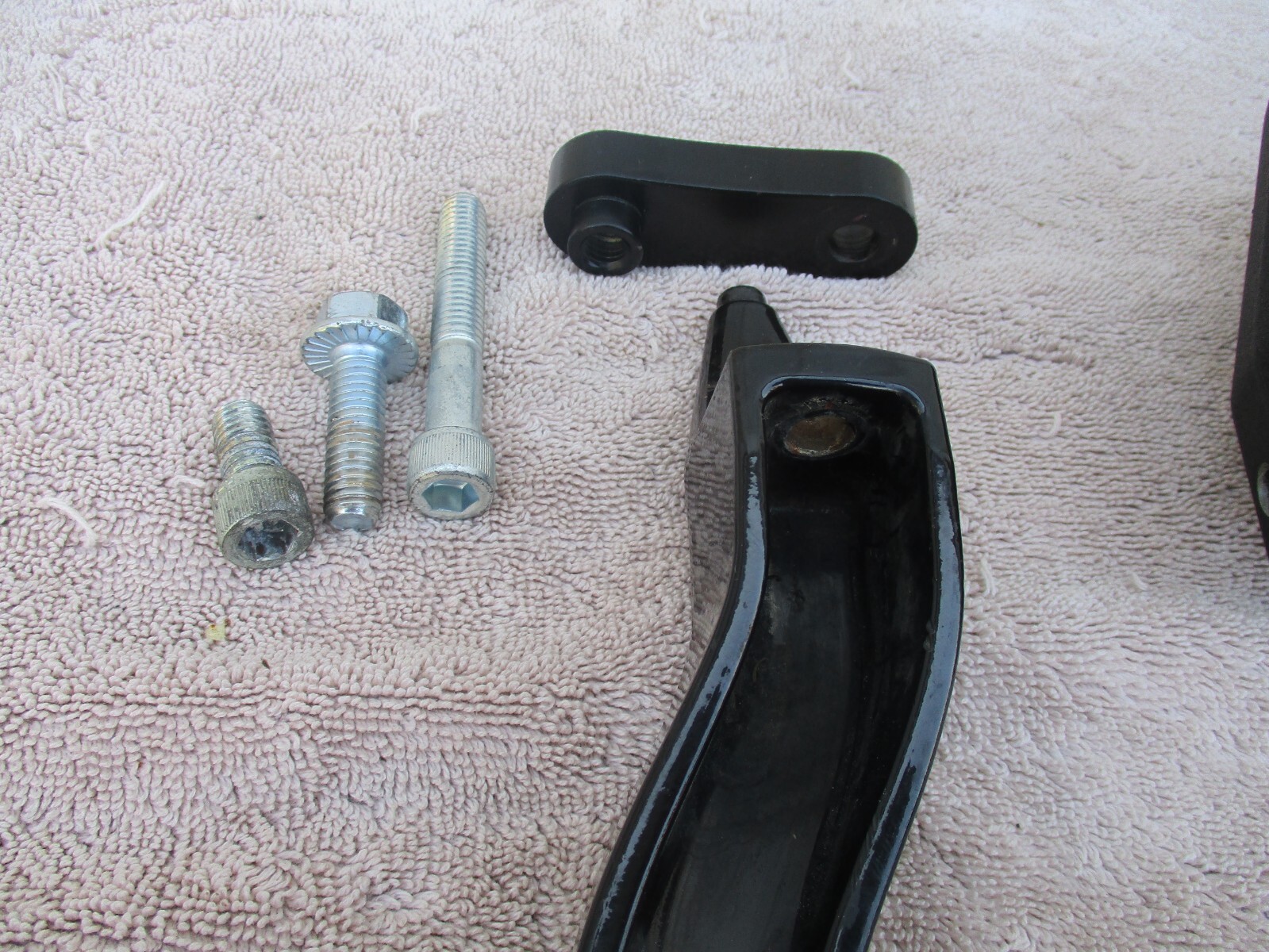 Genuine '17 Harley Softail passenger rear floorboards set Deluxe