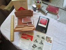 Polaroid SX-70 Land Camera - Orig. Box  All Paperwork - MINT Mint