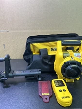 DeWalt DW074 Interior and Exterior Rotary Laser Level Z55