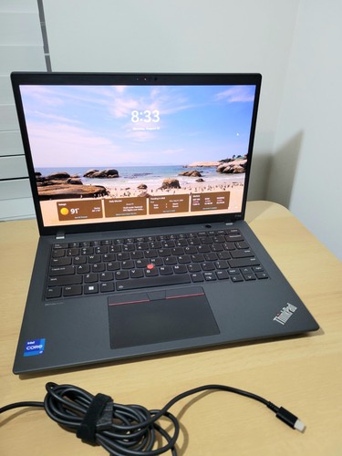 Lenovo ThinkPad P14s Gen4 I7 1360P 32Gb 512Gb W/ Nvidea RTX A500 3k Oled 14" .
