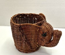 Vintage Avon Vimini Elefante Fioriera Cesto Tessuto Boho Rattan Porta Piante