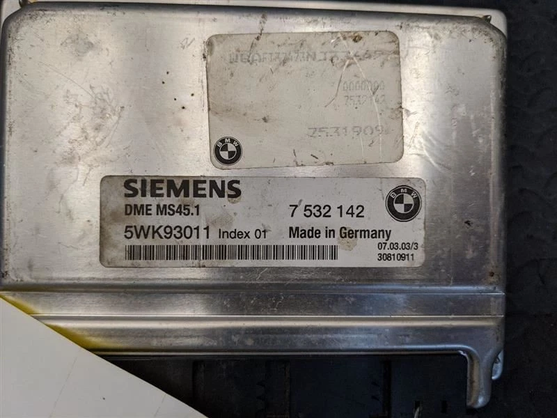 Engine ECM Electronic Control Module Convertible Fits 01-05 BMW 325i 2128084 Foto 3 de 4