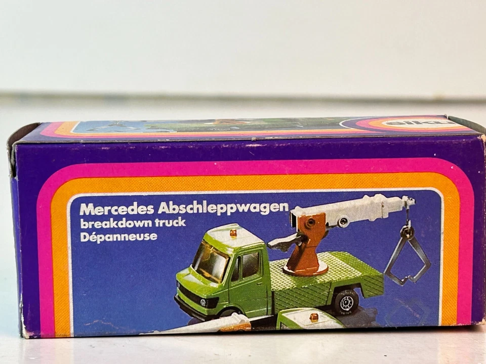 Siku No. Remolque Mercedes 1622 con caja original Foto 2 de 4