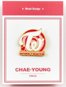 Chae Young Metal Badge Twice Kpop Goods Bag Accessory Clothes Pink Chaeyoung Ebay