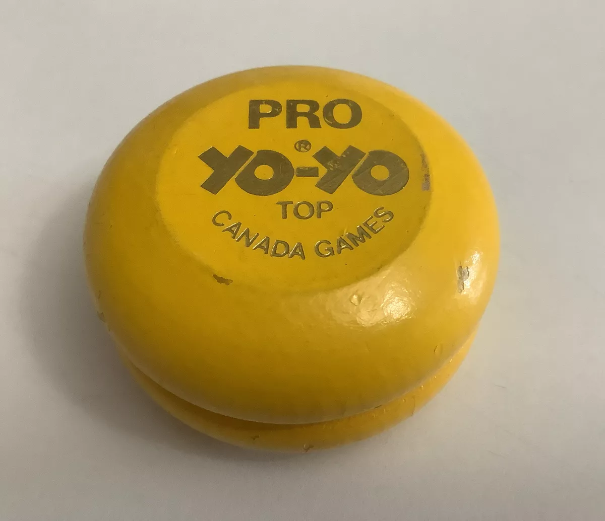 Vintage Wooden Yellow Pro Yo Yo Top Canada Games B1