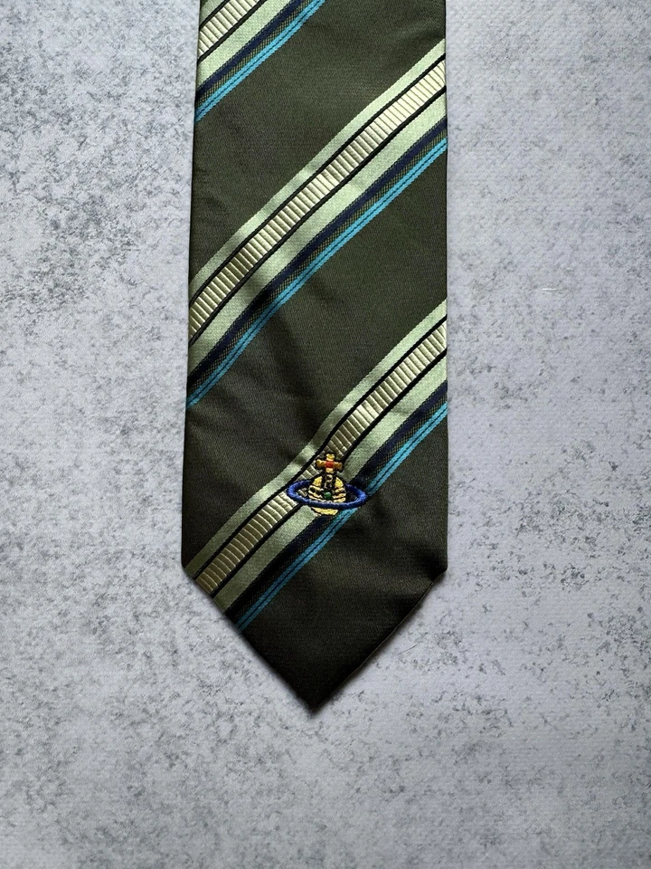 CORBATA DE SEDA VINTAGE VIVIENNE WESTWOOD ORBE BORDADO LOGOTIPO PATRÓN HECHA EN ITALIA Foto 3 de 4