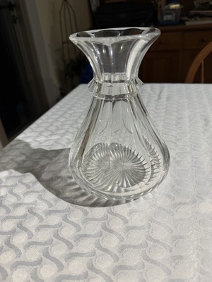 WILLIAM YEOWARD ?  Vase 6.5'' h  Hand Cut Crystal READ
