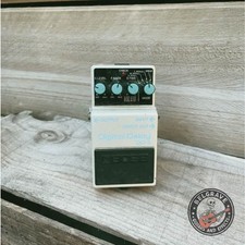 Boss DD-3 Digital Delay (1990, Long Chip, Blue Label, Hecho en Japón)