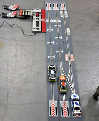SCX Digital System 10000 Scalextric Digital Pit Boss Demo Car Set