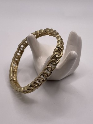 Beautiful Lia Sophia ''INTERLINK'' Stretch Bracelet, Gold Tone, Good Condition