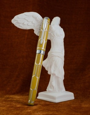 Parker Sonnet in Custom Yellow Urushi w/ Hyomon Silver Inlay, 18K Gold F Nib