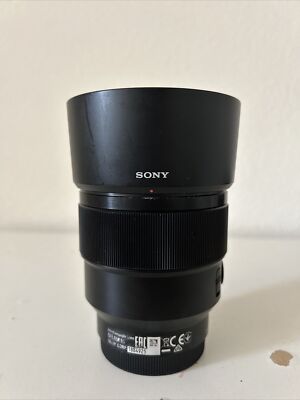 1.8/85mm Lens