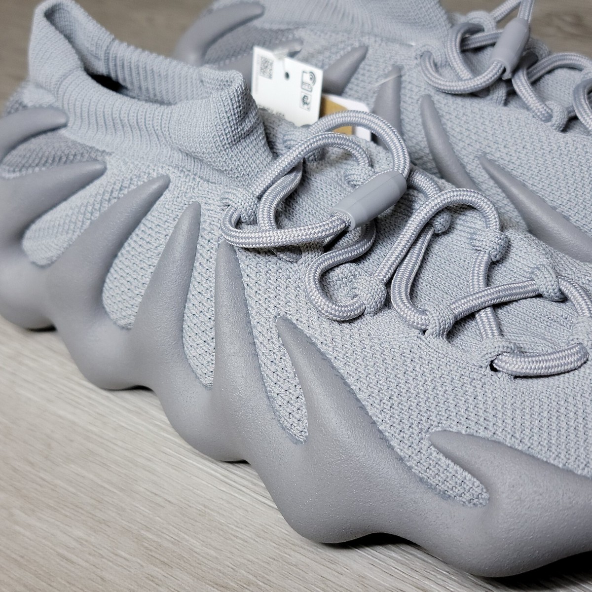 Adidas Mens Yeezy 450 Sock Knit Shoes Size 10.5 Stone Grey