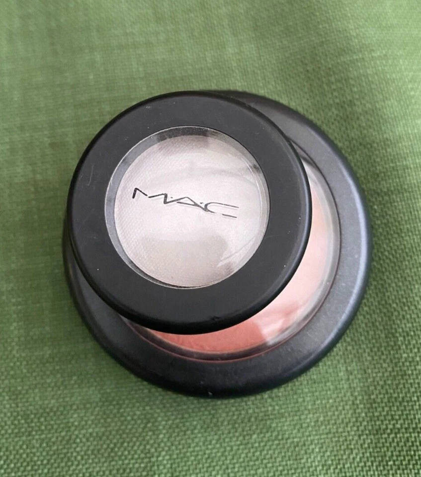 MAC Extra Dimension Skinfinish - Highlighter Puder Powder - Bild 2 von 4
