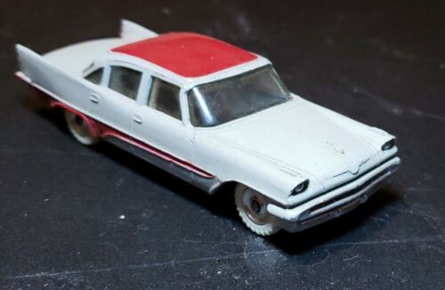 クライスラー デソート ディプロマット - フランス ディンキートイズ #545 クライスラー デソート ディプロマット - フランス ディンキー