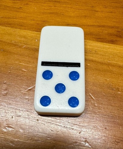 Cardinal Double Nine Color Dot Dominoes In Color Collectors Tin [Cat