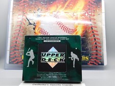 1992 major league baseball team mvp holographic card set 1992 Upper Deck MLB Baseball Team MVP Holographic Card Box Set