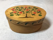 RARE Ebenezer Averile Boxworks Shaker Style Pantry Box Oval Bentwood - Signed