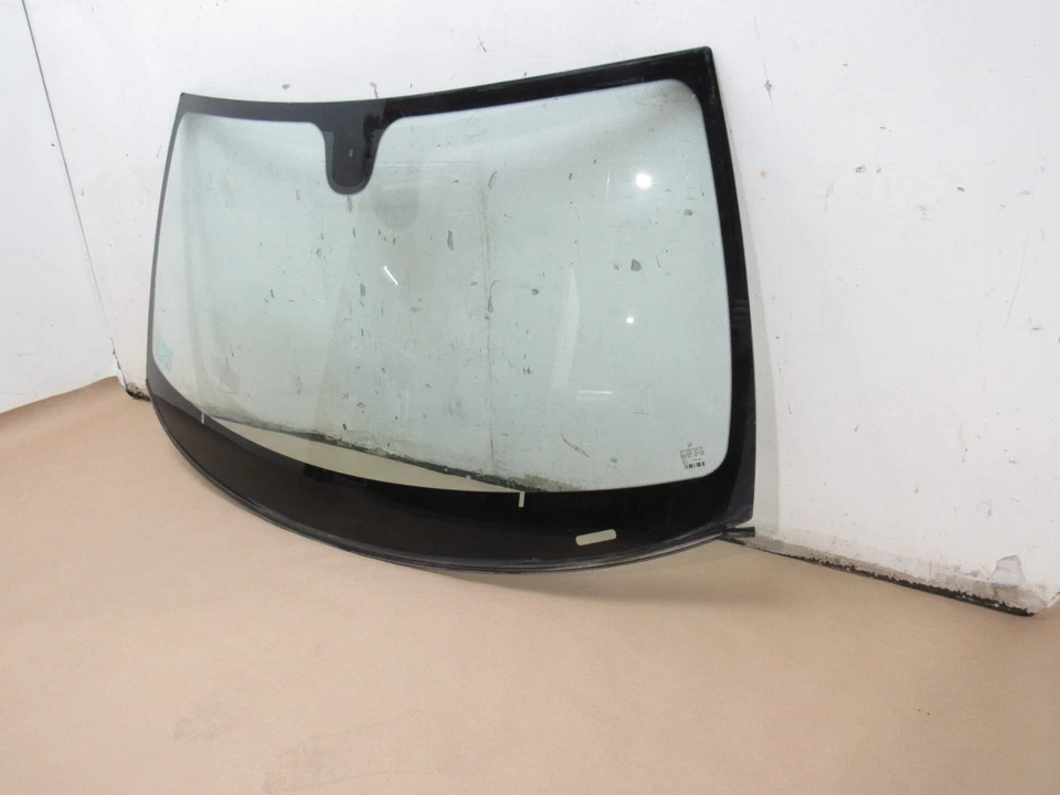 Vidro para janela dianteiro Mercedes SLK55 R171 2006 04-11; - Imagem 3 de 4