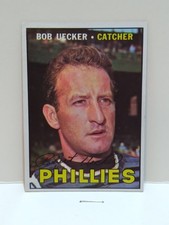 1967-68 Topps Hockey Cards 8