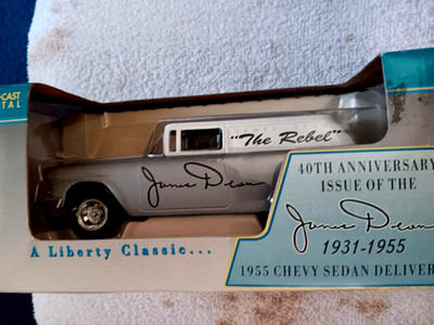 James Dean Rebel car 40th Anniversary limited 1955 chevy sedan